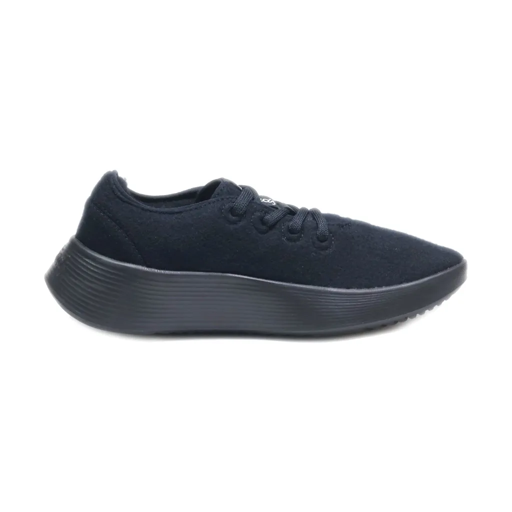 Allbirds Runner Go Low-Top Sneakers Wool Black Colour For Women