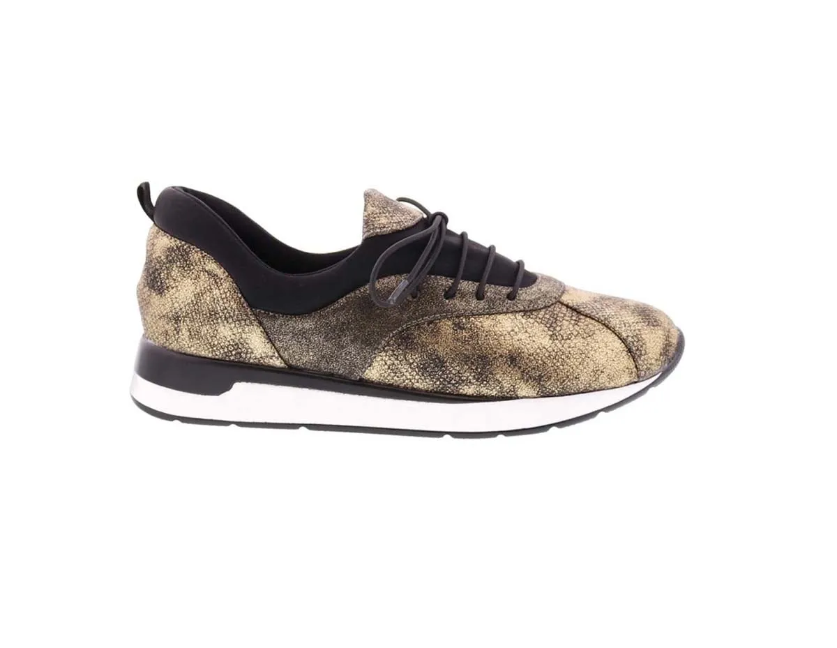 Bellini Action Women Sneaker In Gold Cracked.