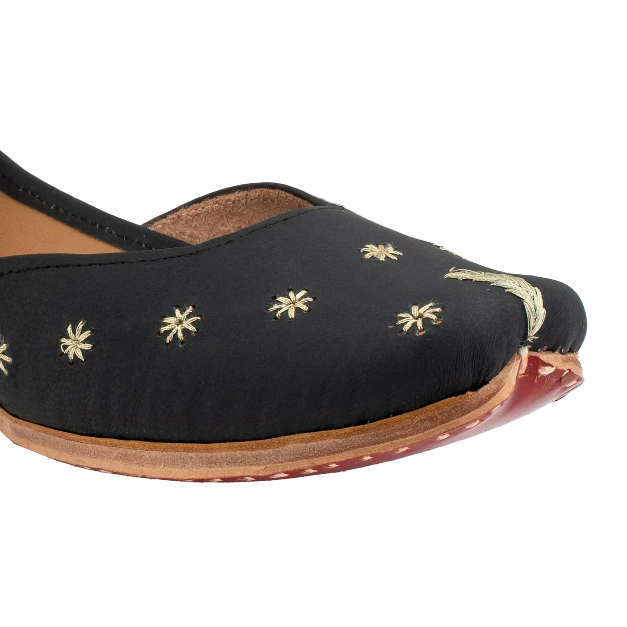 Black Ebony Women's Kolhapuri Leather Jutti