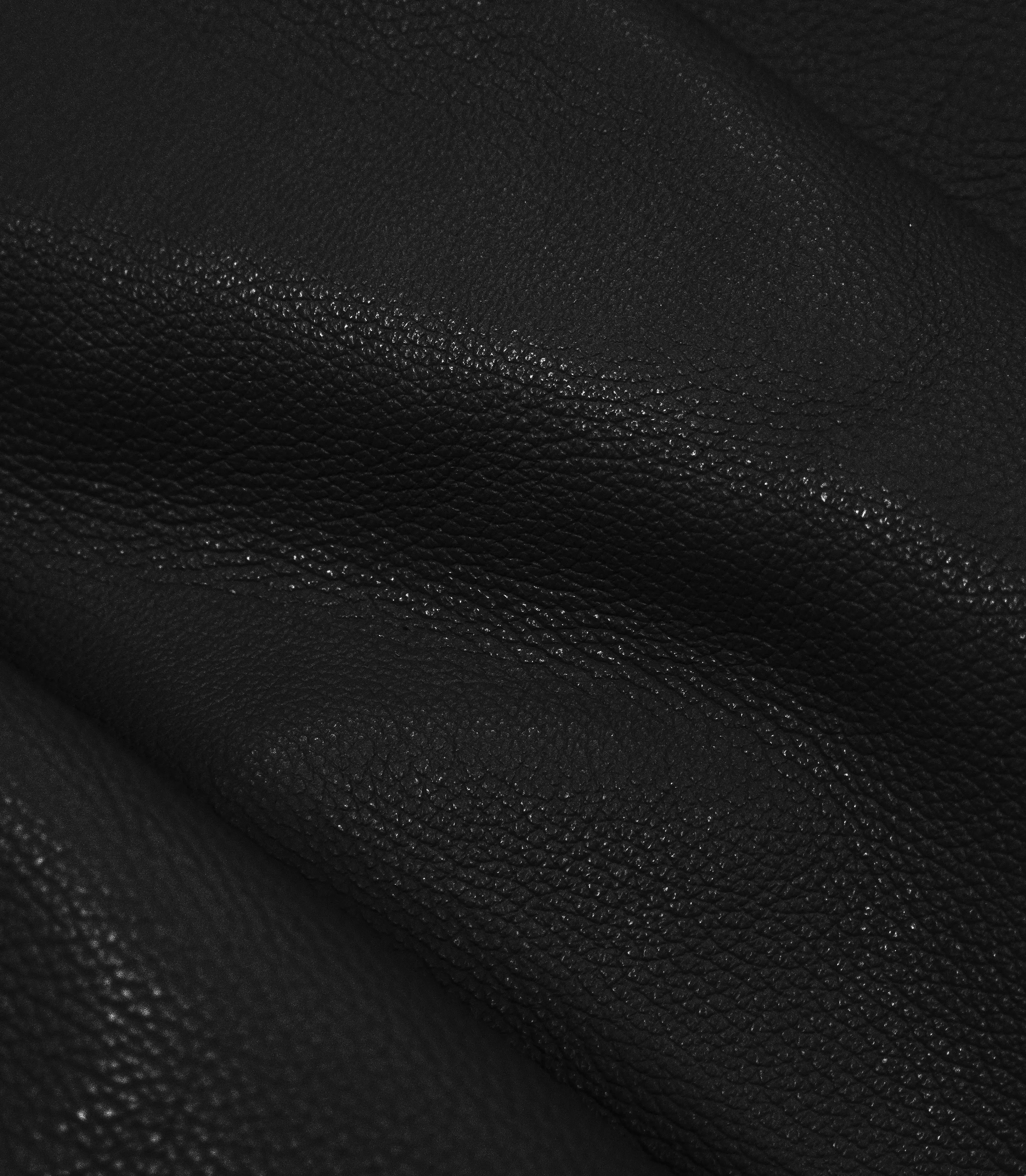 Capri Embossed Pebble Cowhide