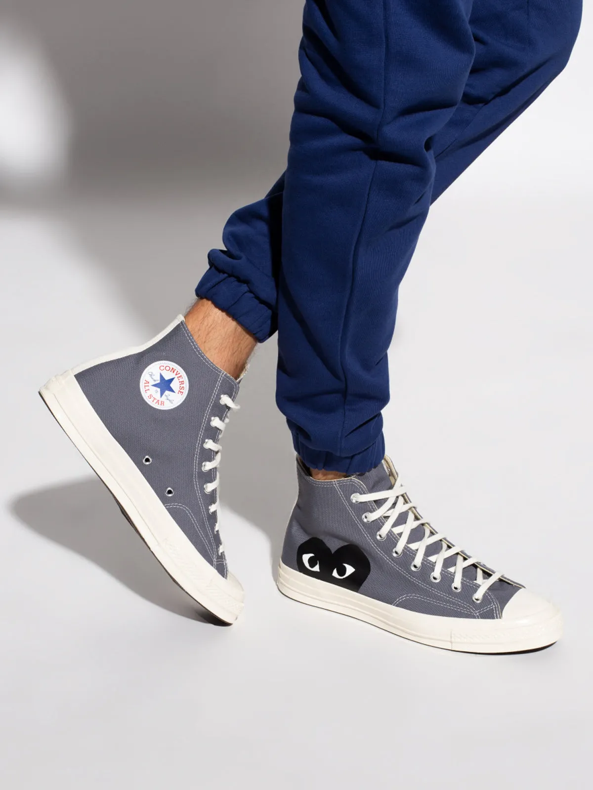 Converse High 'Chuck Taylor' Sneakers - Grey