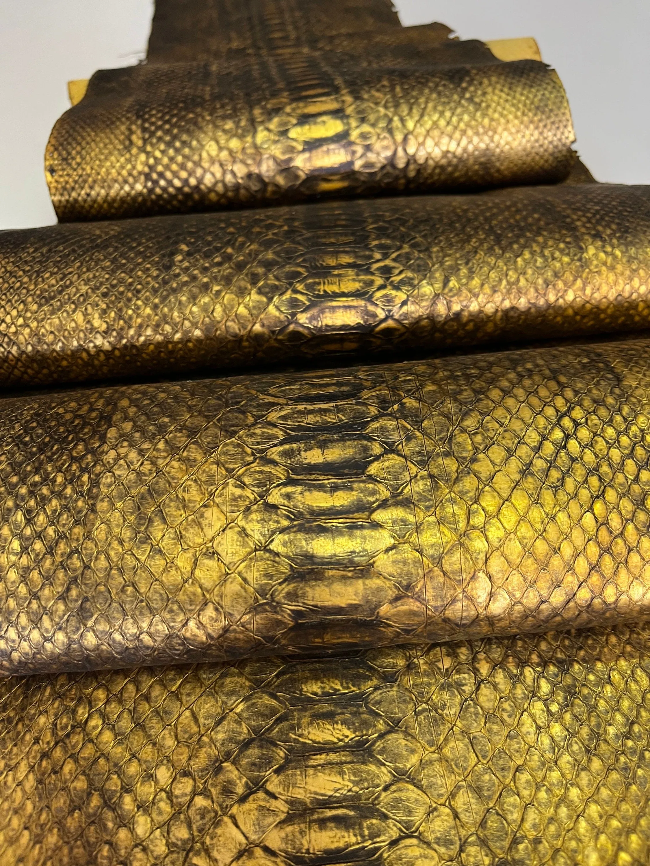 Genuine python leather, real snake leather color rusty metallic, long and wide snakeskin of thick 1,0mm(2 1/2 oz)