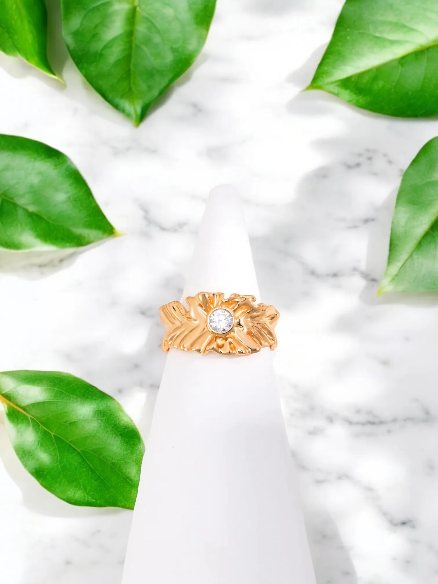 Liana - Leaf Zircon Band Open Ring