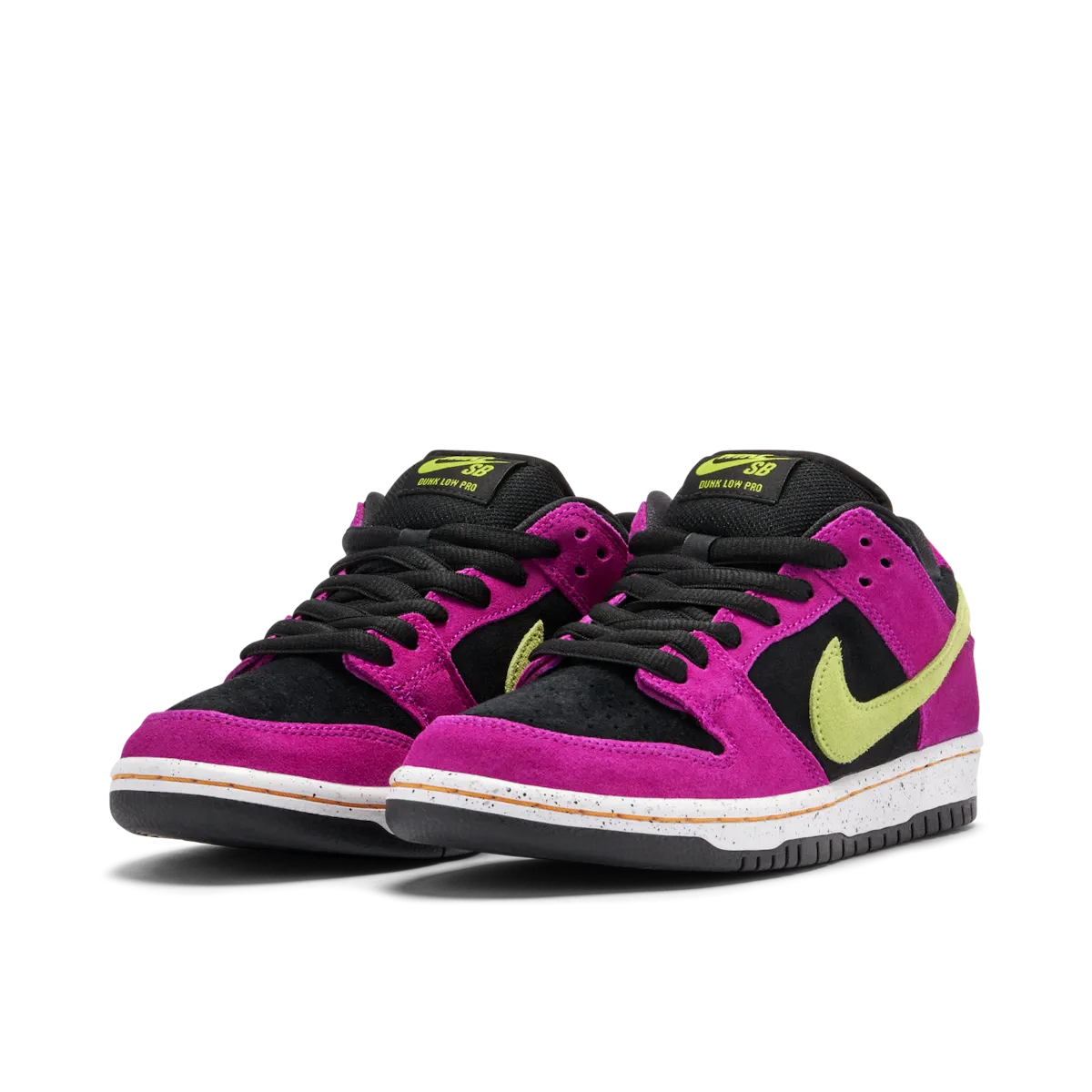 Nike Dunk SB Low Pro ACG Terra Red Plum