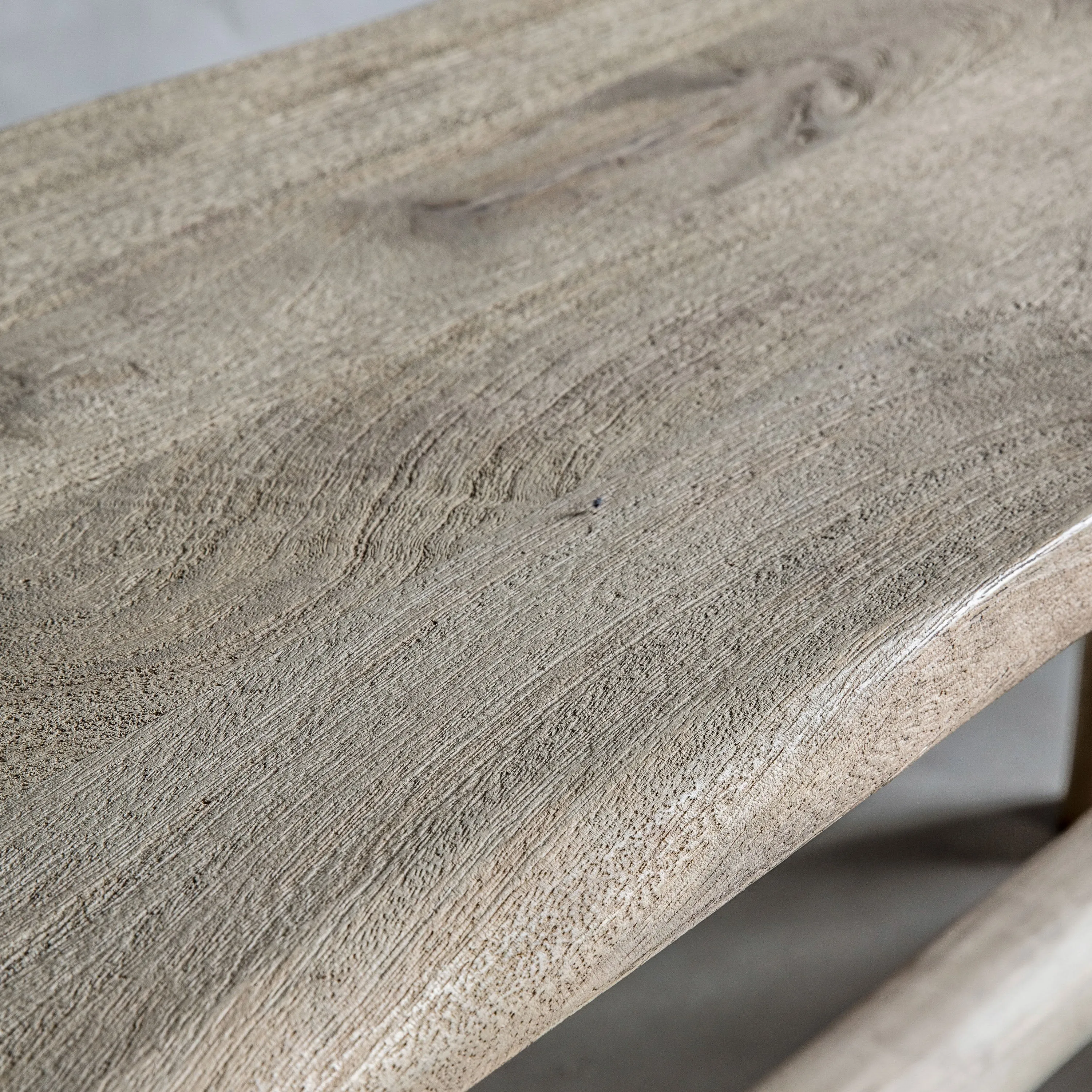 RUSTIC EDGE SMALL NATURAL BENCH