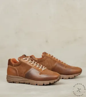 Sneaker - 1003 - Fuga - CF Stead Camel Oiled Calf & Bison Calf Suede