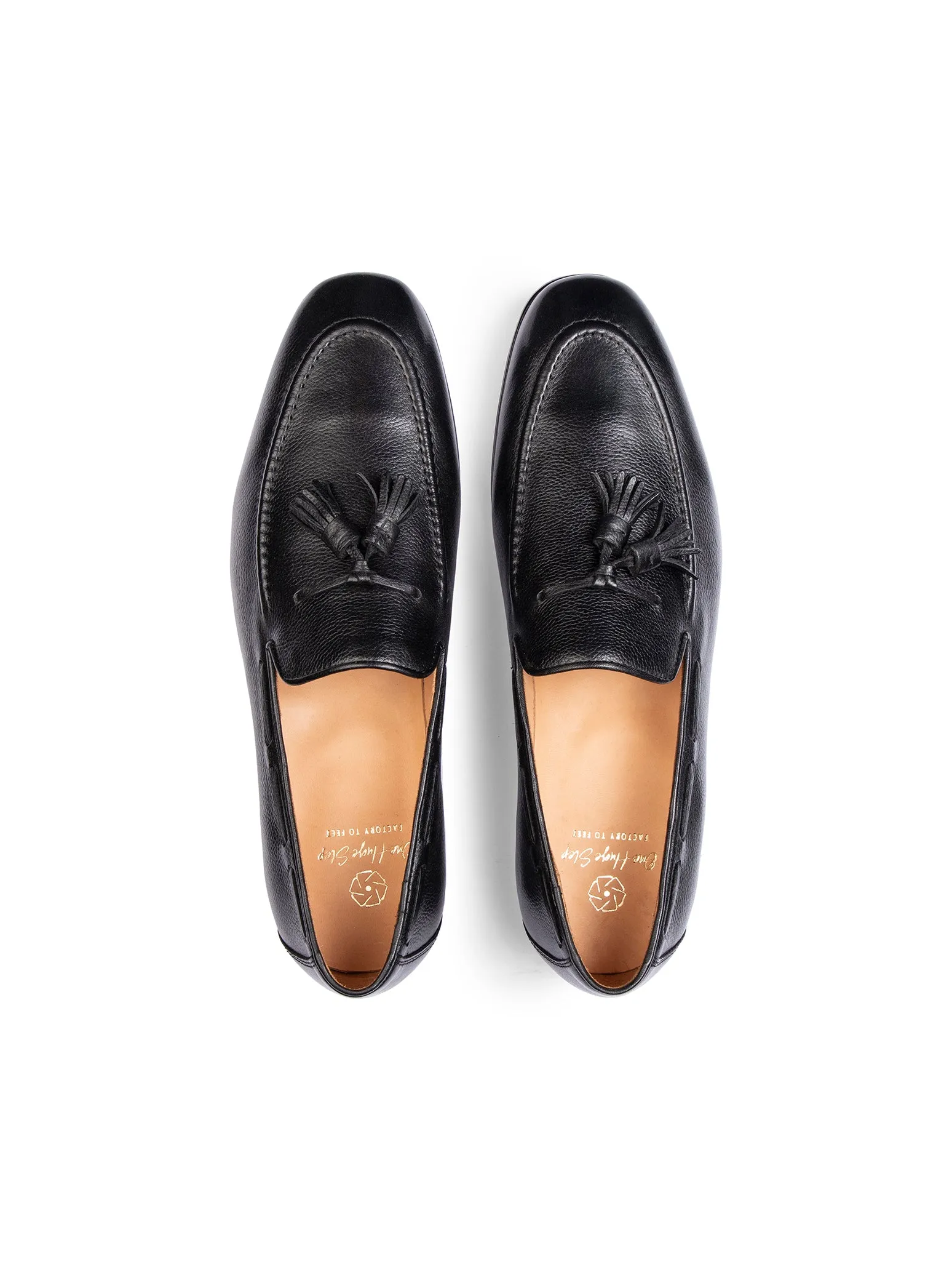 Tassel loafer with cord stitching on the vamp