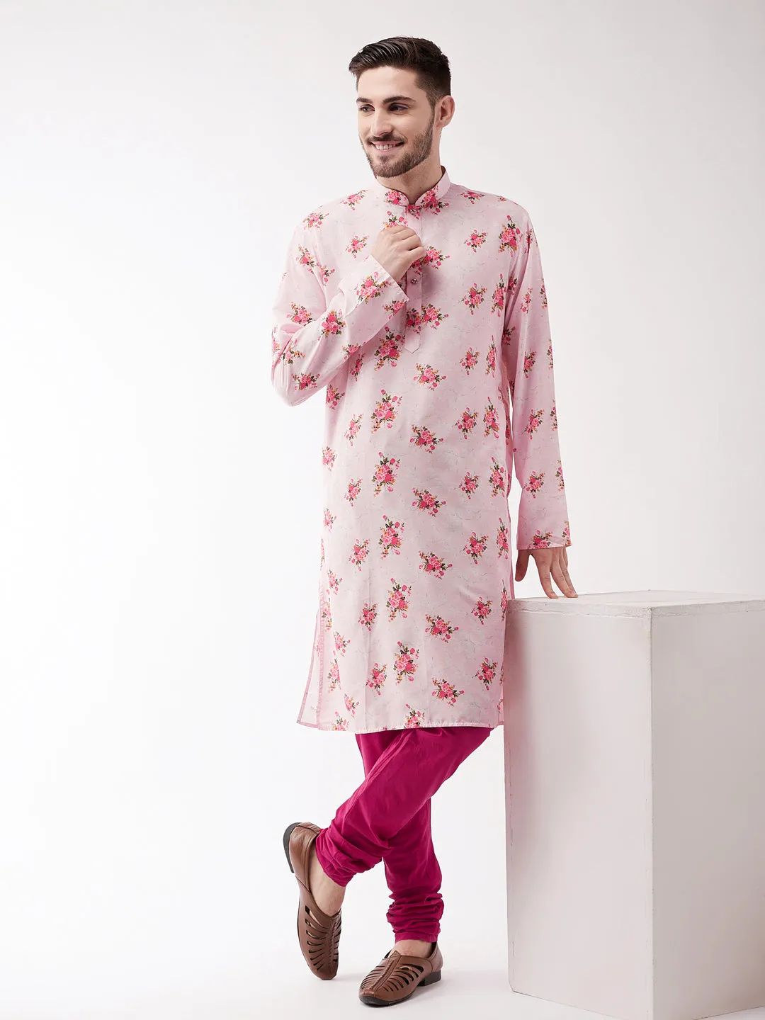 VASTRAMAY Pink Floral Kurta Pyjama Set