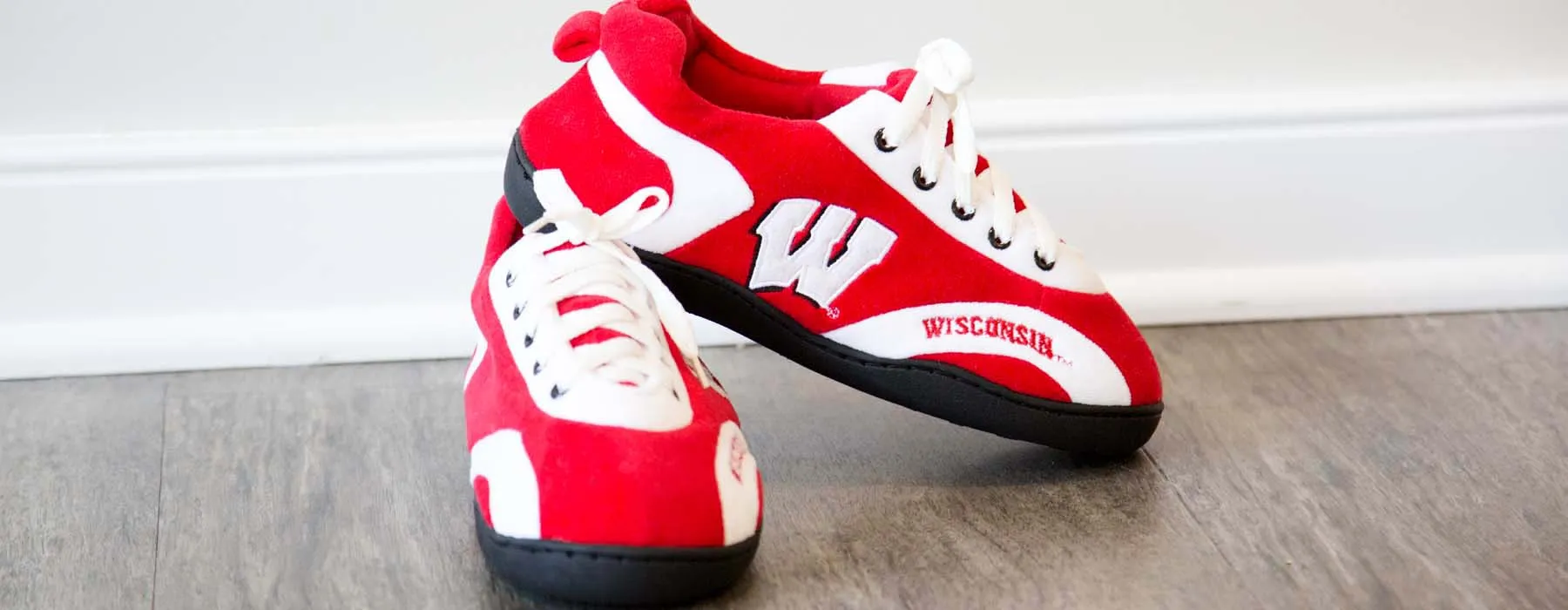 Wisconsin Badgers All Around Rubber Soled Slippers