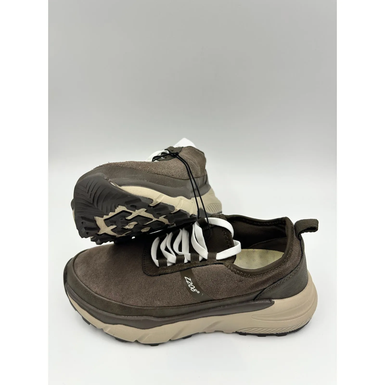 Women's Size 5, Brown Casual Sneakers